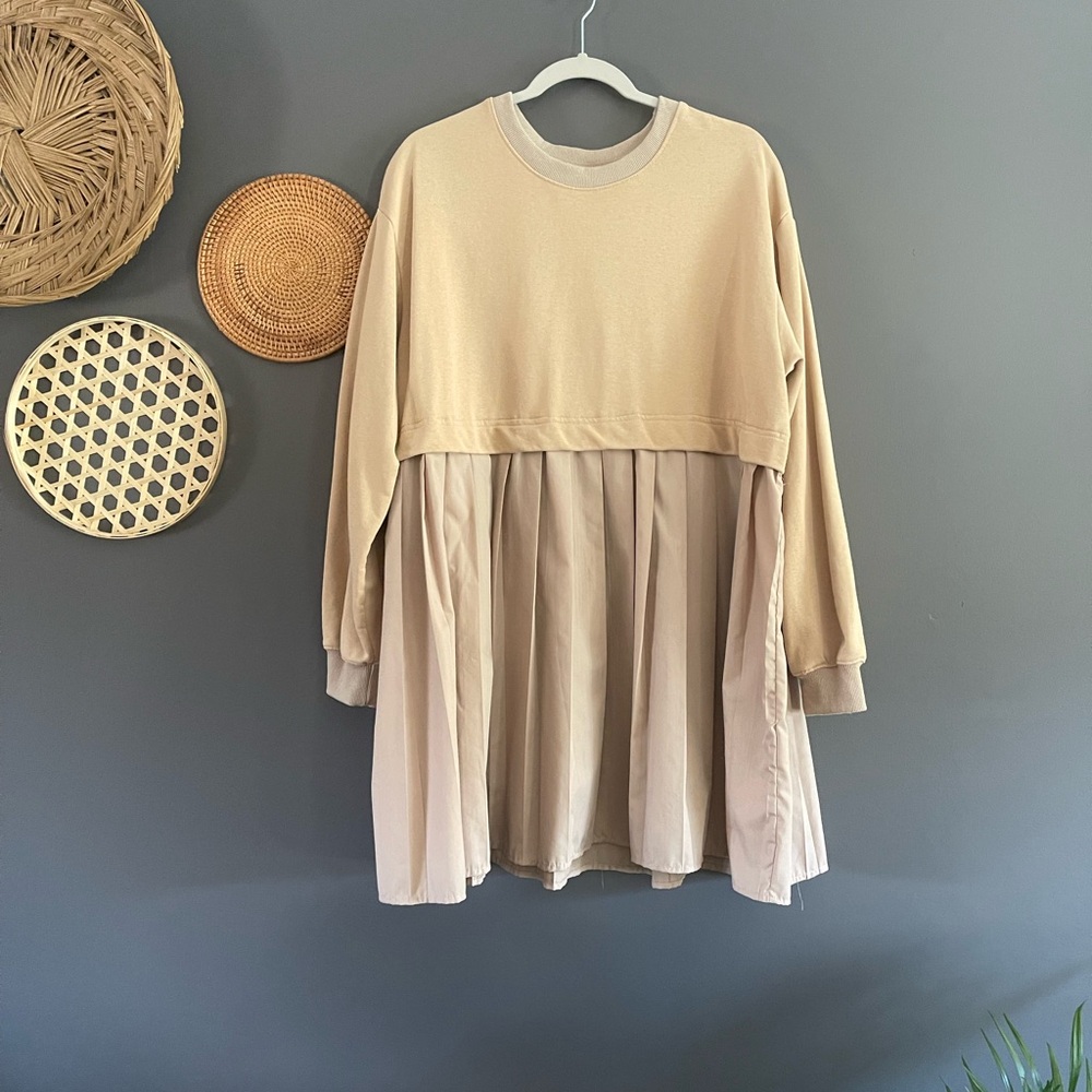 Chic tan Layered Dress